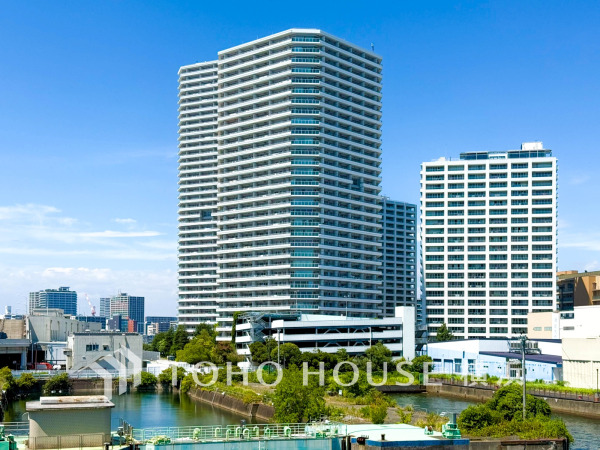 流行に左右されず、将来にわたって価値が継続する「上質」な佇まい。おしゃれな雰囲気や自然の潤い、親しみやすさといった個性を、街に新たな価値をもたらし続ける。