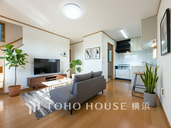 一日の中で多くの時間を過ごすことになる住まいだからこそ、いつも穏やかな空間であるように心掛けています。構成する建材などへの配慮が、住まう方の健康を守ります。（家具はAI加工）