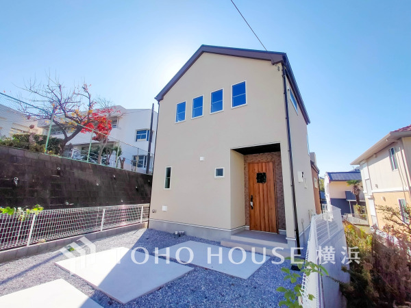 時間のゆとりと空間、爽やかな陽光がもたらす光と風を贅沢なまでに感じる暮らしが始まります。
