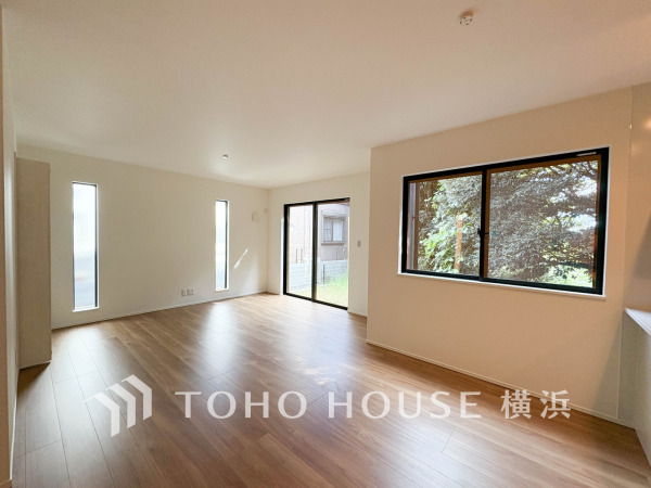 ここから始まる「日常」はご家族にとって大切で貴重な時間。少しでも豊かに、少しでも快適に。そんな想いを大切にした本邸宅は、これから先のお住まいをきっと支えてくれるはずです。