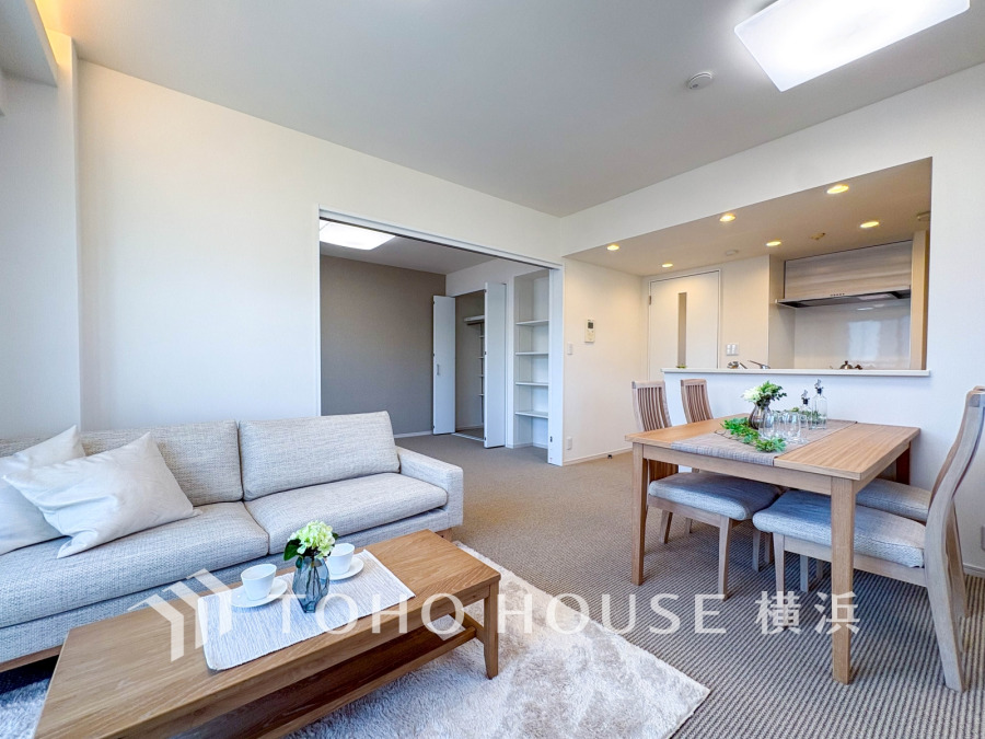 上質な時間を育む暮らしのメインステージ。寛ぎとコミュニケーションを育む居心地のよい場所。