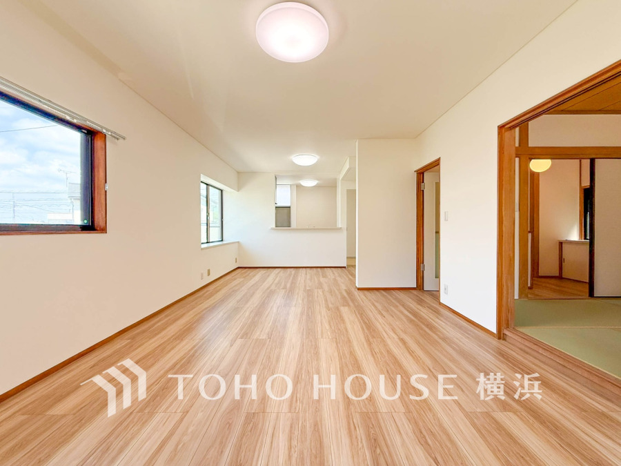ご家族やお客様との時間など、多くの時を刻む空間。何気なく過ぎる時でさえも上質なひと時となる快適な空間を目指して。