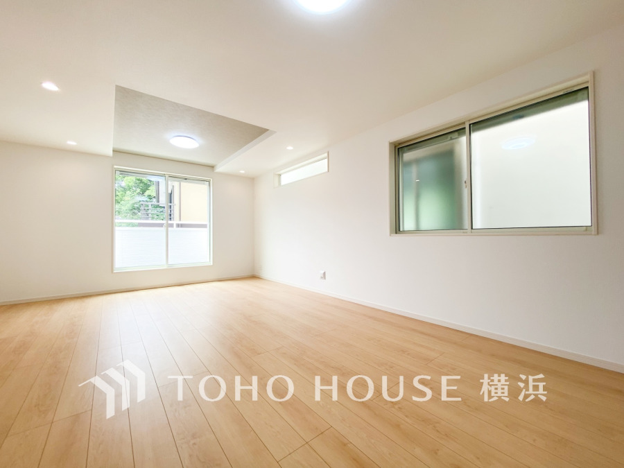 一日の中で多くの時間を過ごすことになる住まいだからこそ、いつも穏やかな空間であるように心掛けています。構成する建材などへの配慮が、住まう方の健康を守ります。