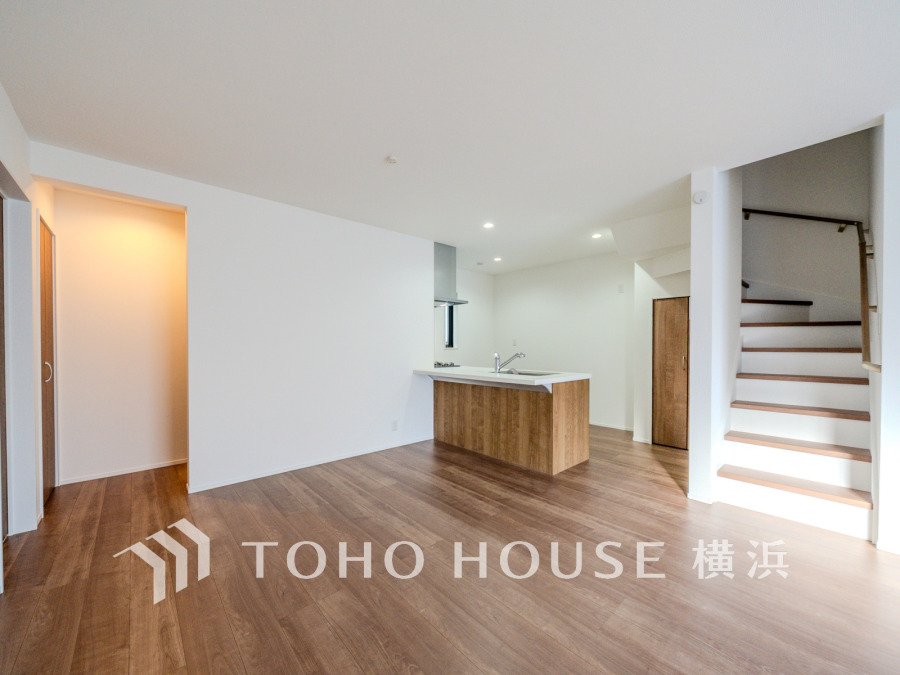 上質な時間を育む暮らしのメインステージ。寛ぎとコミュニケーションを育む居心地のよい場所。