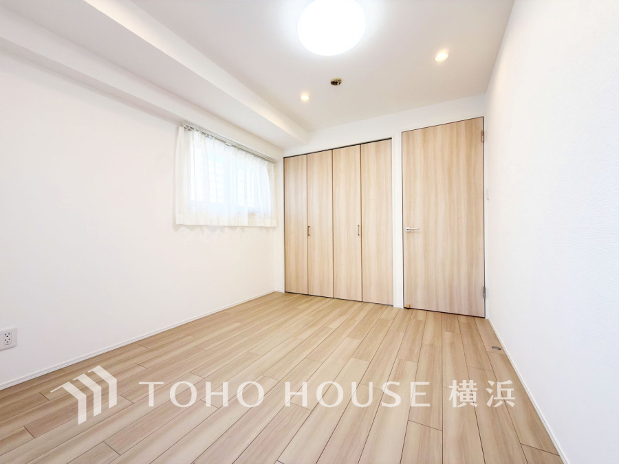 家族一人ひとりの大切なプライベート空間。趣味・感性で自由に演出できるよう、シンプルに仕上げた空間。暮らし心地を大きく左右する収納を、適材適所に配置し、使い勝手にも考慮しました。