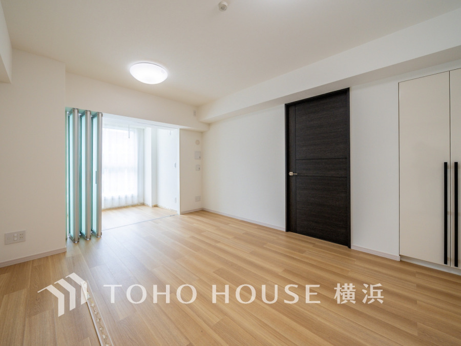 オープンでのびやかな空間を生み出す、こだわりの「広がり」と「ゆとり」。家族と過ごす時間を大切にした住空間♪