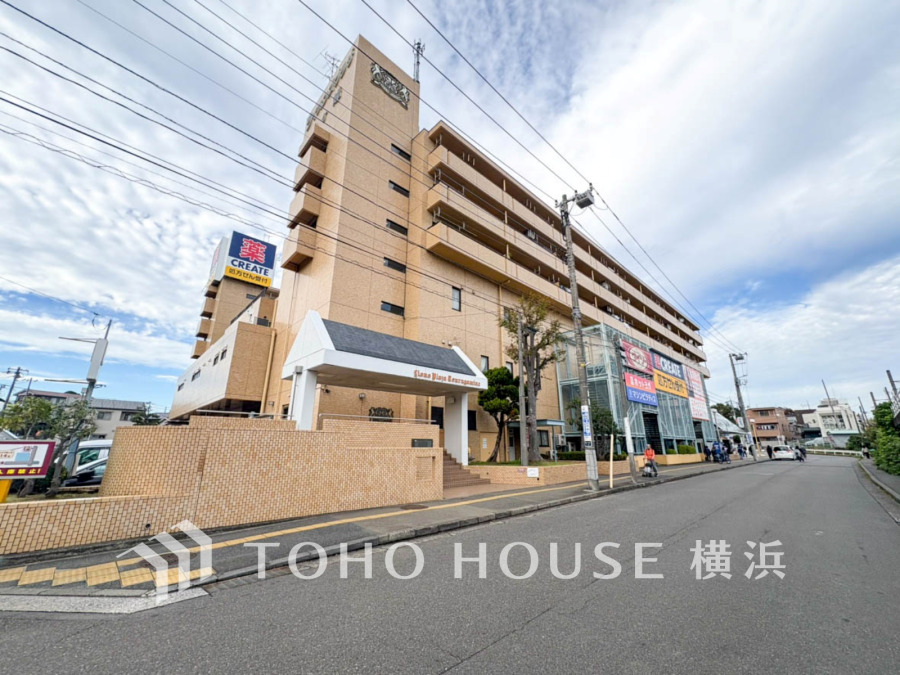 流行に左右されず、将来に渡って価値が継続する「上質」な佇まい。お洒落な雰囲気や自然の潤い、親しみやすさといった個性を、街に新たな価値をもたらし続ける。