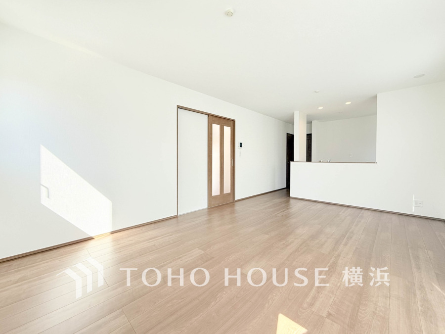 1日の中で多くの時間を過ごすことになる住まいだからこそ、いつも穏やかな空間であるように心掛けています。構成する建材などへの配慮が、住まう方の健康を守ります。