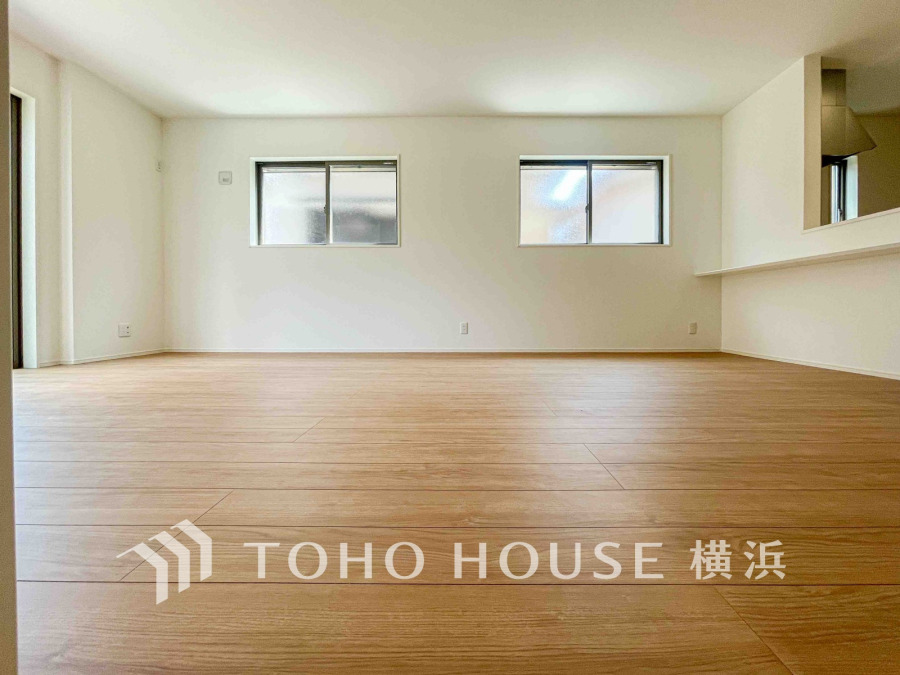 ご家族やお客様との時間など、多くの時を刻む空間。何気なく過ぎる時でさえも上質なひと時となる快適な空間を目指して。