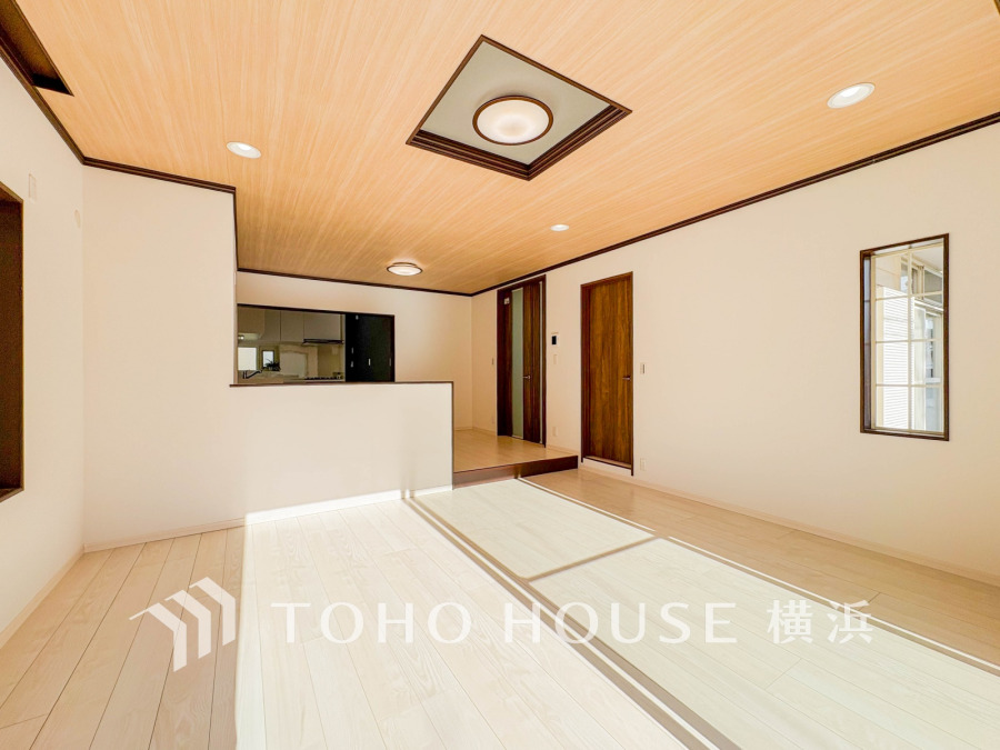 一日の中で多くの時間を過ごすことになる住まいだからこそ、いつも穏やかな空間であるように心掛けています。構成する建材などへの配慮が、住まう方の健康を守ります。