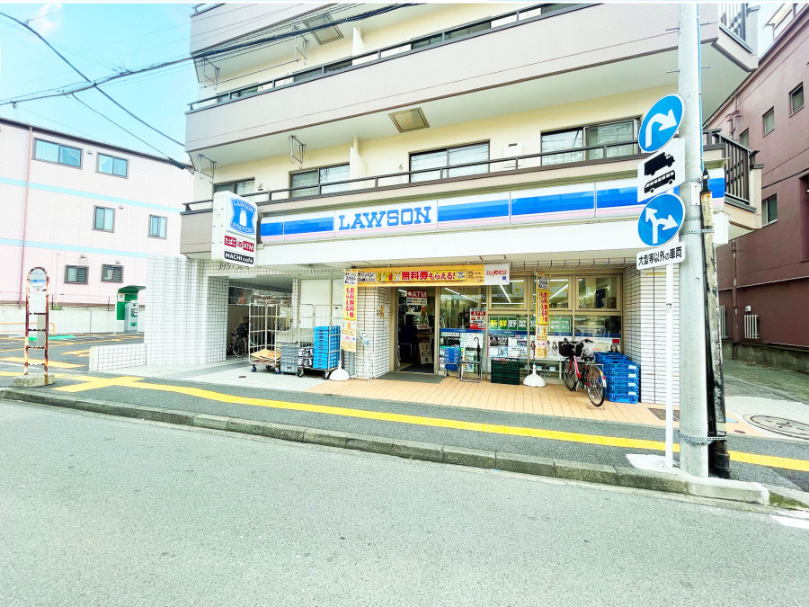 ローソン横浜西前町店まで　約120ｍ