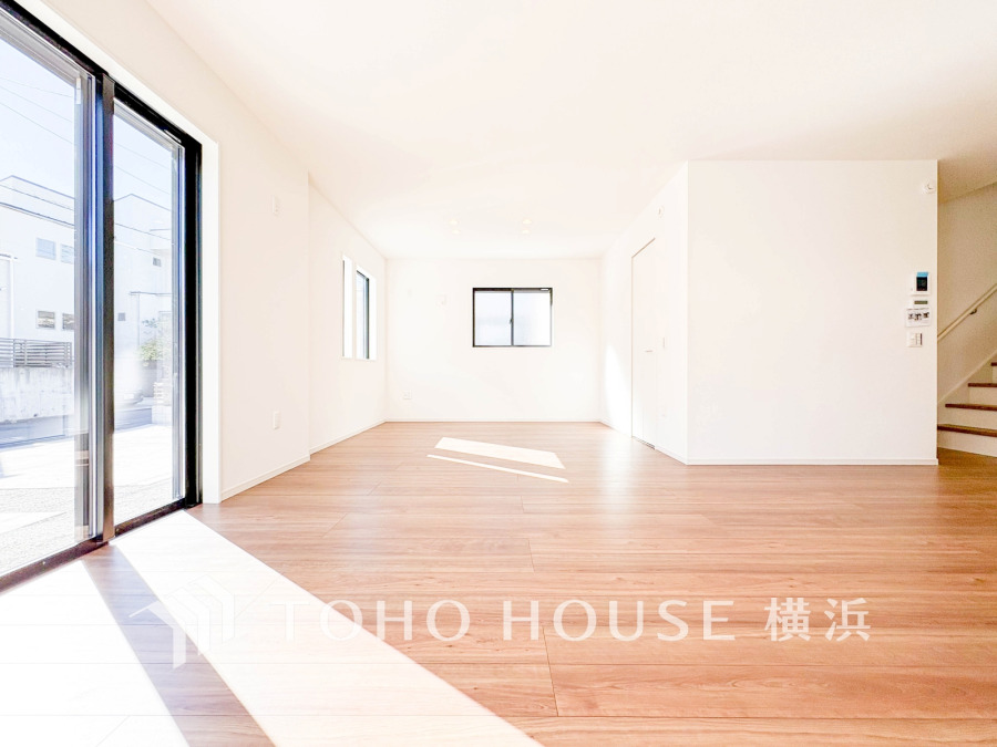 一日の中で多くの時間を過ごすことになる住まいだからこそ、いつも穏やかな空間であるように心掛けています。構成する建材などへの配慮が、住まう方の健康を守ります。