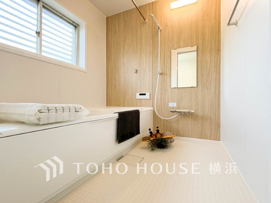 1日の疲れを取り心身を癒すことができる住まいの中のリラクゼーション空間、バスルーム。心からゆったりと寛いでいただけるよう、ゆとりのスペースを確保してます。