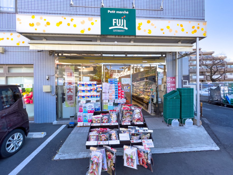 プチマルシェ FUJI 山元町店まで　約55ｍ
