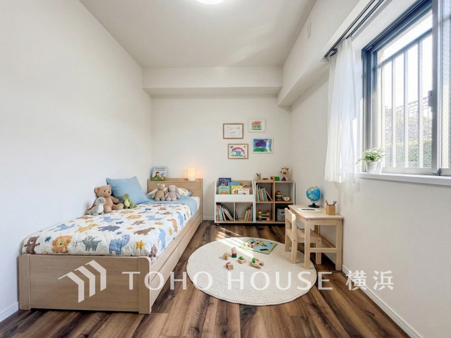 空間演出に拘り整然とセンス良く纏められた室内は最高の癒し空間でなければなりません。そこで暮らす方々のことを考え抜き、そして造りこんだ空間は極上の癒しを提供してくれます。（装飾品はAI加工です）