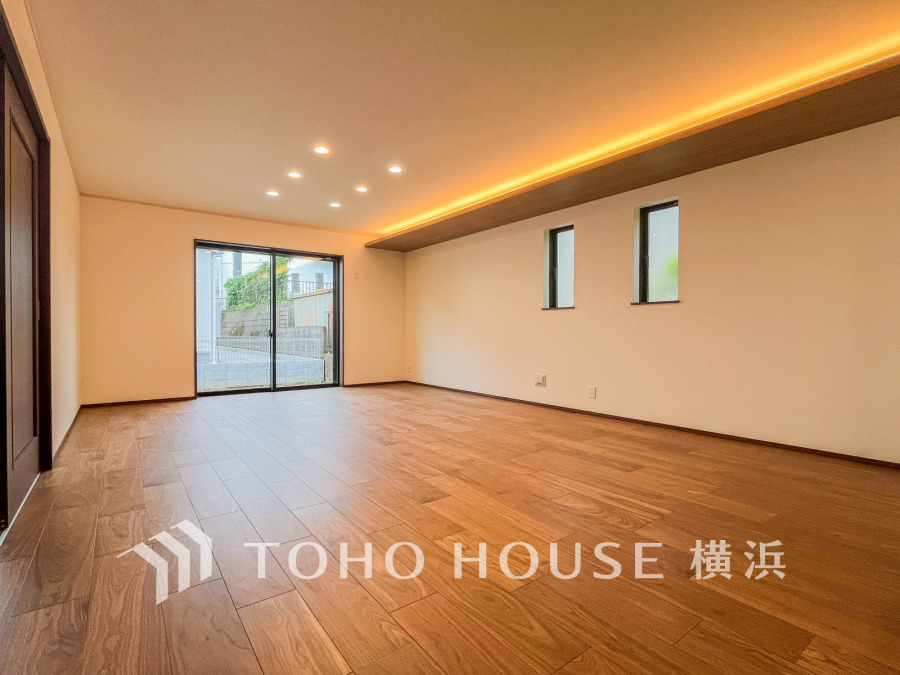 一日の中で多くの時間を過ごすことになる住まいだからこそ、いつも穏やかな空間であるように心掛けています。構成する建材などへの配慮が、住まう方の健康を守ります。