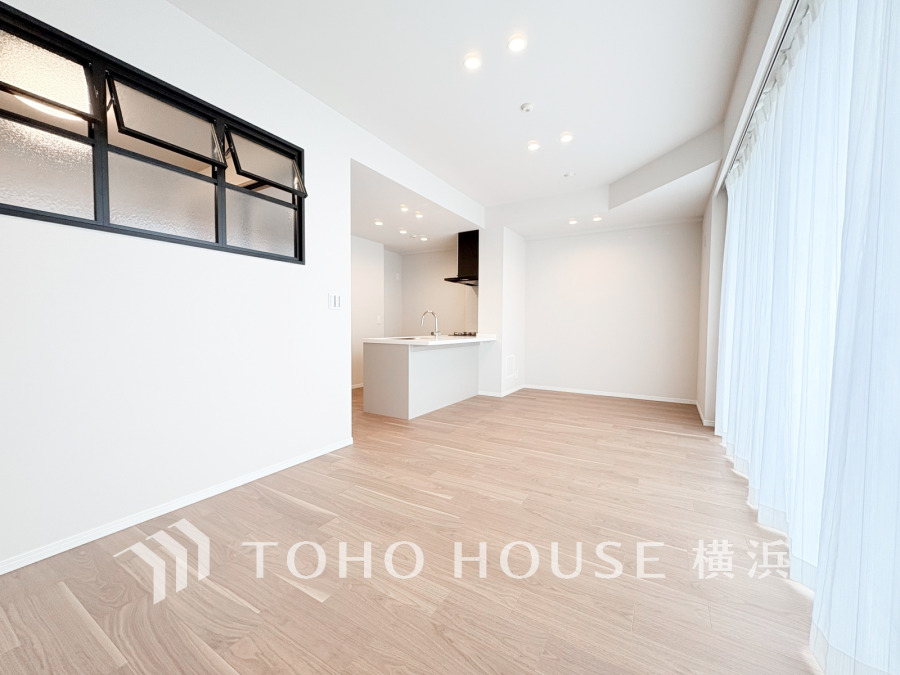 一日の中で多くの時間を過ごすことになる住まいだからこそ、いつも穏やかな空間であるように心掛けています。構成する建材などへの配慮が、住まう方の健康を守ります。