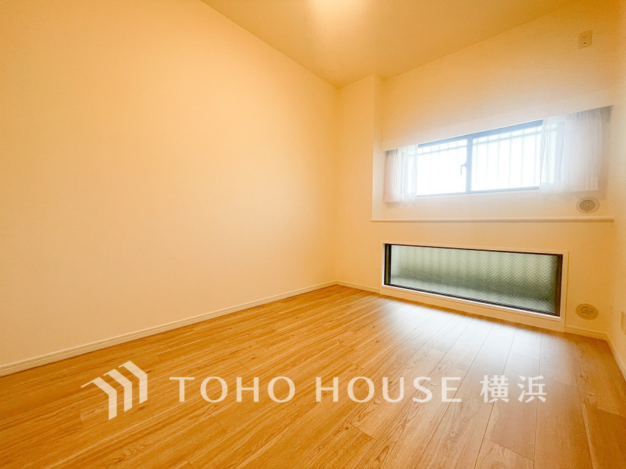 穏やかな寛ぎを届ける上質仕様のゆとりあるお部屋。自分時間を充実させながら心豊かにできるプライベート空間。