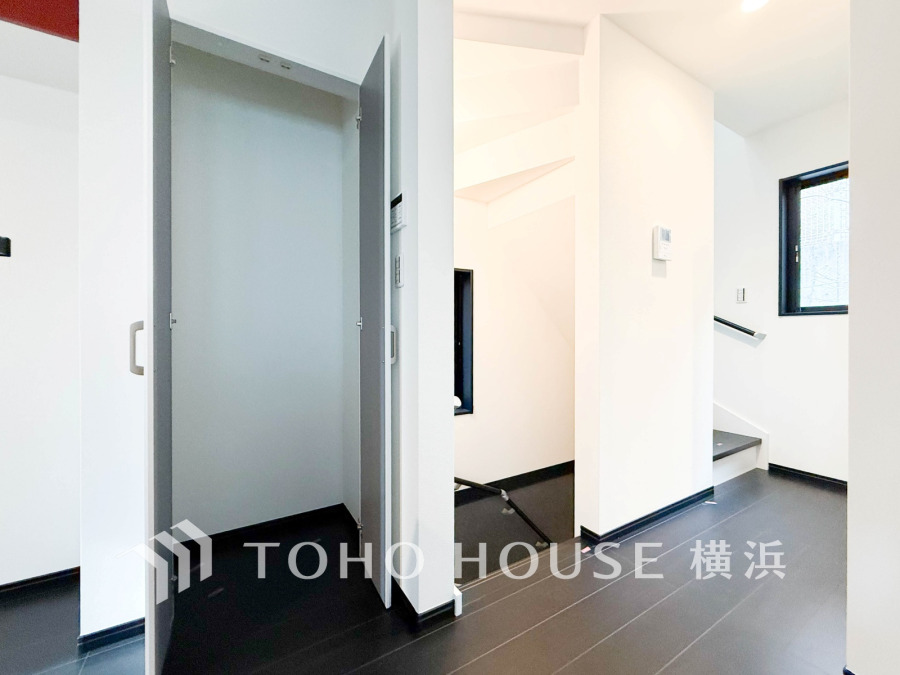 暮らし心地を大きく左右する収納を、適材適所に配置し使い勝手を考慮しました。空間を余すところなく有効利用した収納は生活空間をより上質なものにしてくれるでしょう。