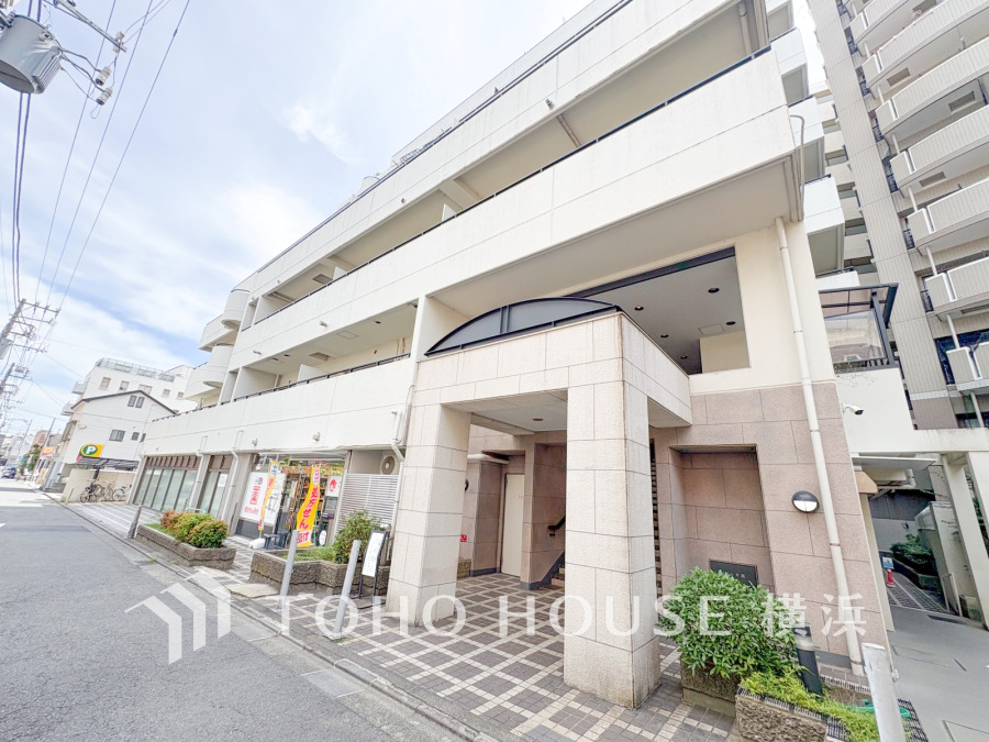 駅やお買物施設が身近に充実した便利な住環境。快適な暮らしを叶える魅力あふれるロケーション。
