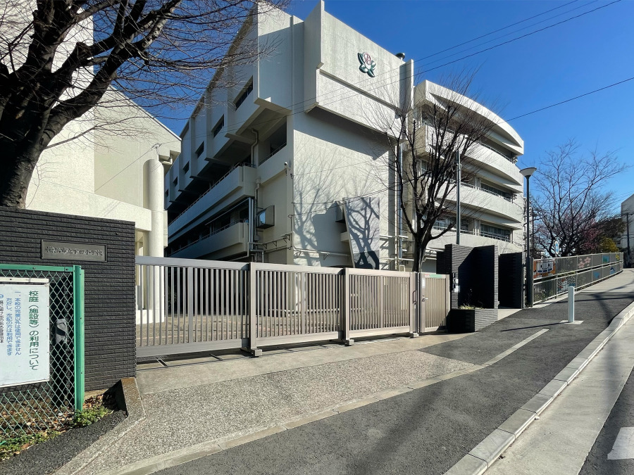 横浜市立下田小学校まで　約600ｍ