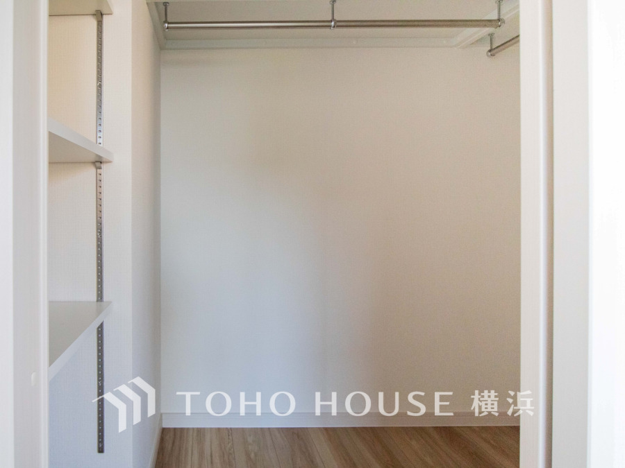 暮らし心地を大きく左右する収納を、適材適所に配置し使い勝手を考慮しました。空間を余すところなく有効利用した収納は生活空間をより上質なものにしてくれるでしょう。