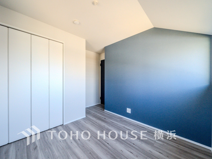 感性を育むプライベートルームはシンプルでスマートな空間。好みの空間で読書をしたり、音楽を聞いたりと一人の時間も充実したものにできます。