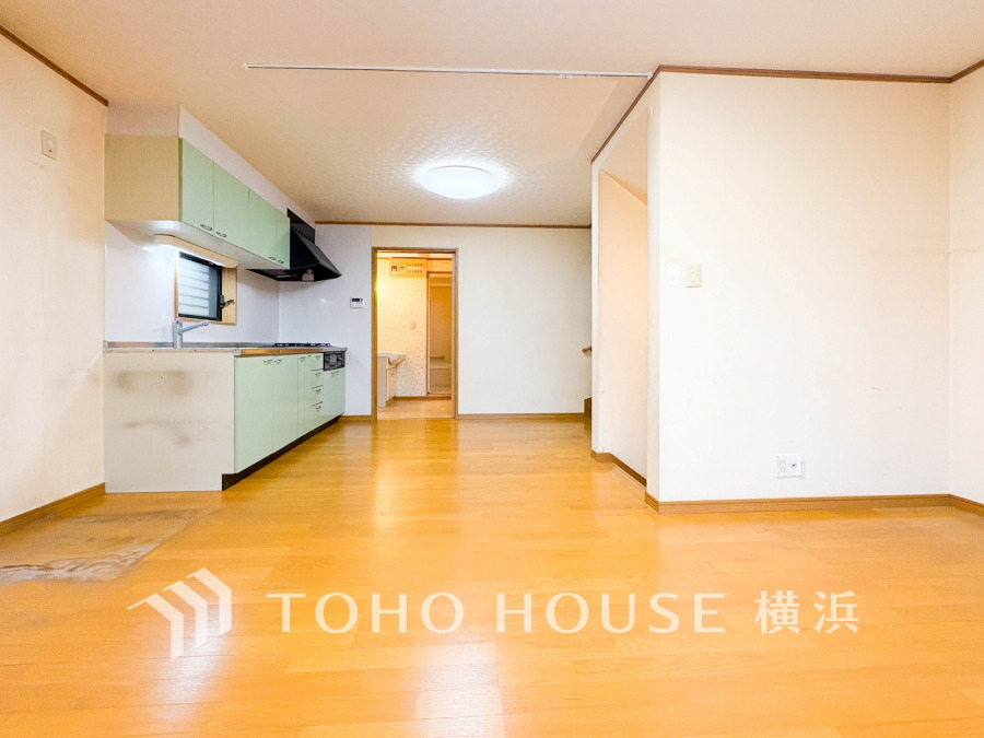 ご家族やお友達との時間など、多くの時を刻む空間。何気なく過ぎる時でさえも上質なひと時となる快適な空間を目指して。