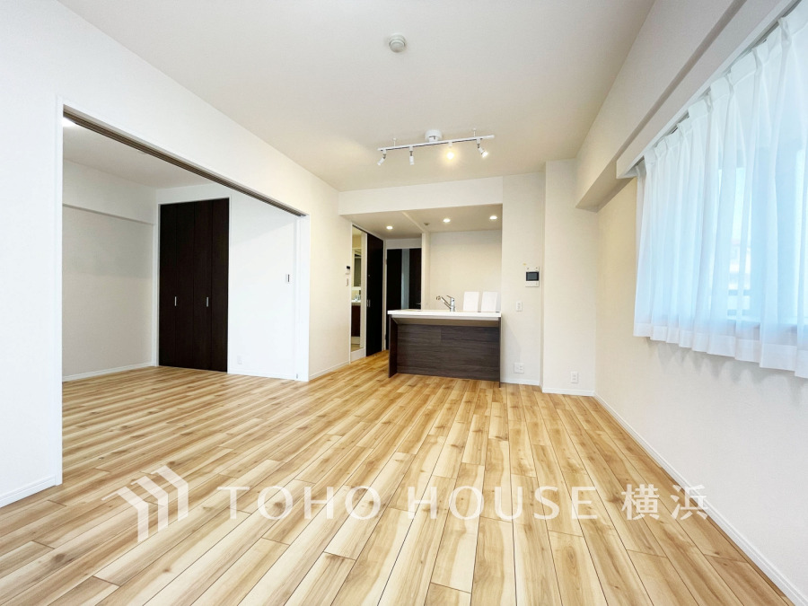 上質な時間を育む暮らしのメインステージ。寛ぎとコミュニケーションを育む居心地のよい場所。