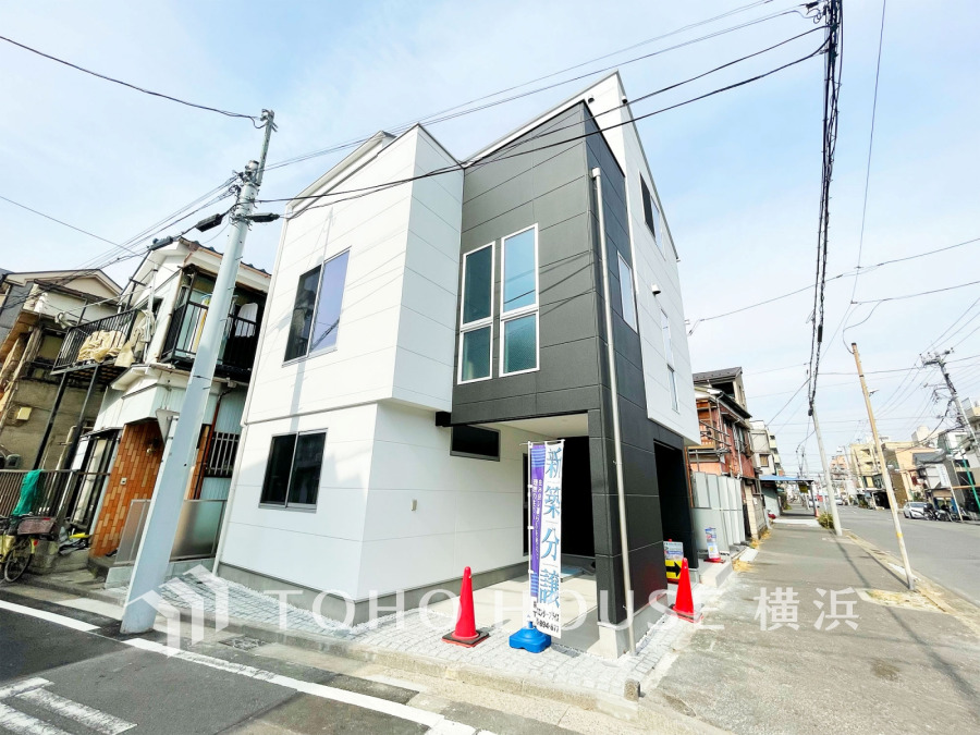 こだわりのゆとりと快適設備。爽やかな陽光がもたらす光と風を贅沢なまでに感じる暮らしが始まります。