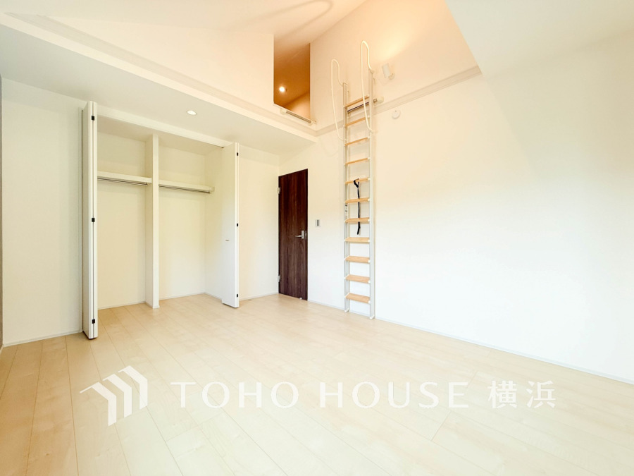 穏やかな寛ぎを届ける上質仕様のゆとりあるお部屋。自分時間を充実させながら心豊かにできるプライベート空間。