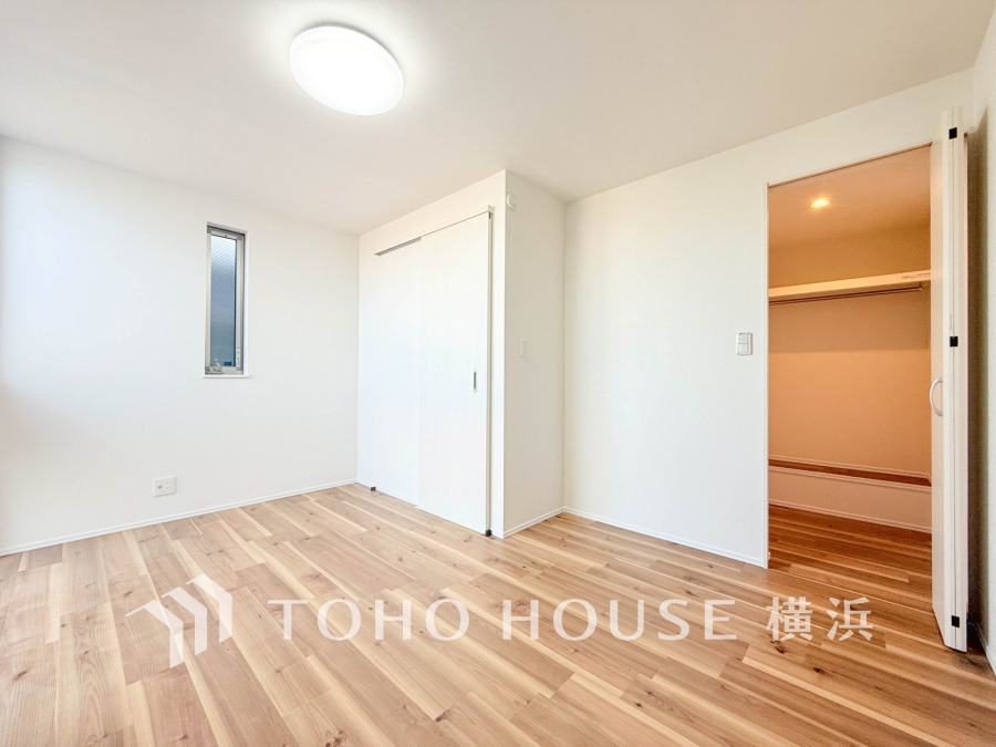 穏やかな寛ぎを届ける上質仕様のゆとりあるお部屋。自分時間を充実させながら心豊かにできるプライベート空間。