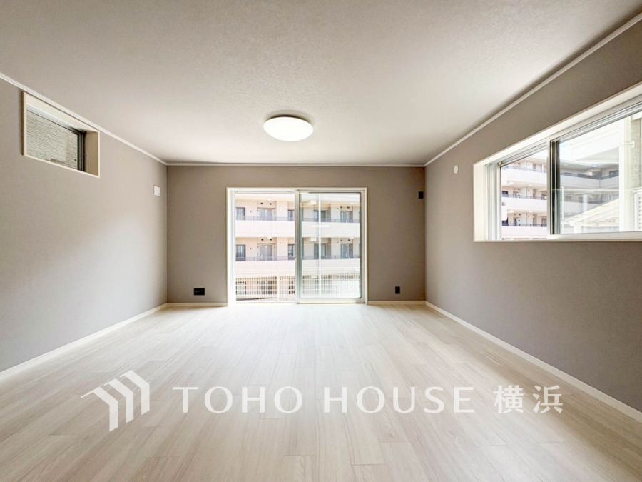 一日の中で多くの時間を過ごすことになる住まいだからこそ、いつも穏やかな空間であるように心掛けています。構成する建材などへの配慮が、住まう方の健康を守ります。