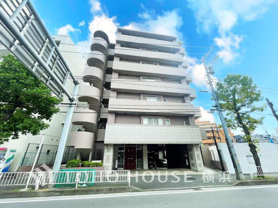 時間のゆとりと空間、爽やかな陽光がもたらす光と風を贅沢なまでに感じる暮らしが始まります。