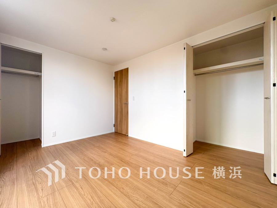穏やかな寛ぎを届ける上質仕様のゆとりあるお部屋。自分時間を充実させながら心豊かにできるプライベート空間。