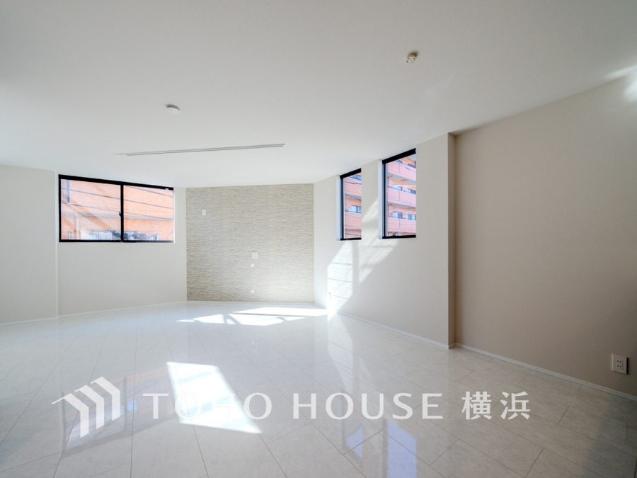 たくさんの想いが美しいカタチに彩られた時、そこにはひと時のくつろぎが生まれ、ゆっくりと愛着が育まれていきます。