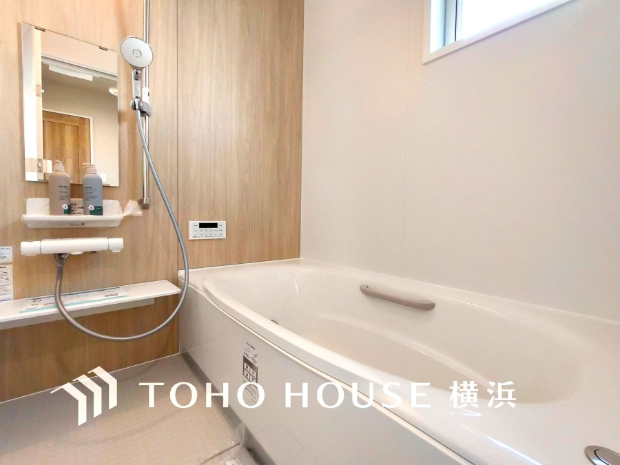 1日の疲れを取り心身を癒すことができる住まいの中のリラクゼーション空間、リラックスできるよう優しいカラーをチョイスしました。時を忘れるほどのんびりできる空間に。