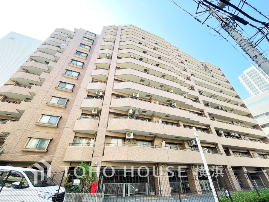 時間のゆとりと空間、爽やかな陽光がもたらす光と風を贅沢なまでに感じる暮らしが始まります。