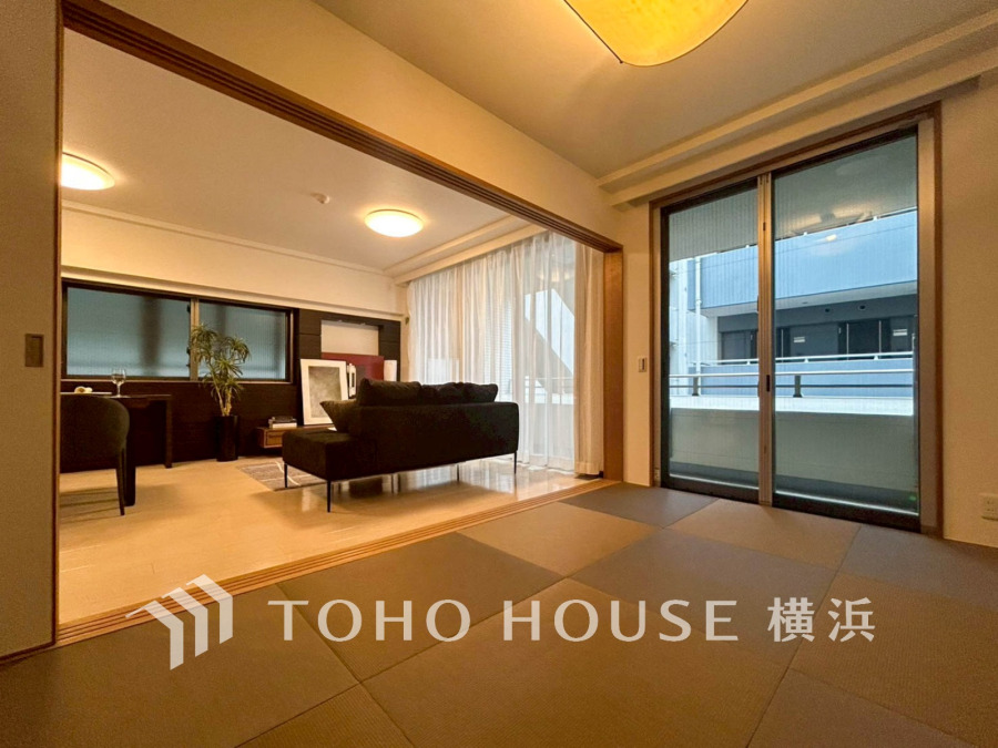 洋室とはまた違った良さがある和室。畳の香りに癒され、和の空間を感じることのできる落ち着きある一部屋です。