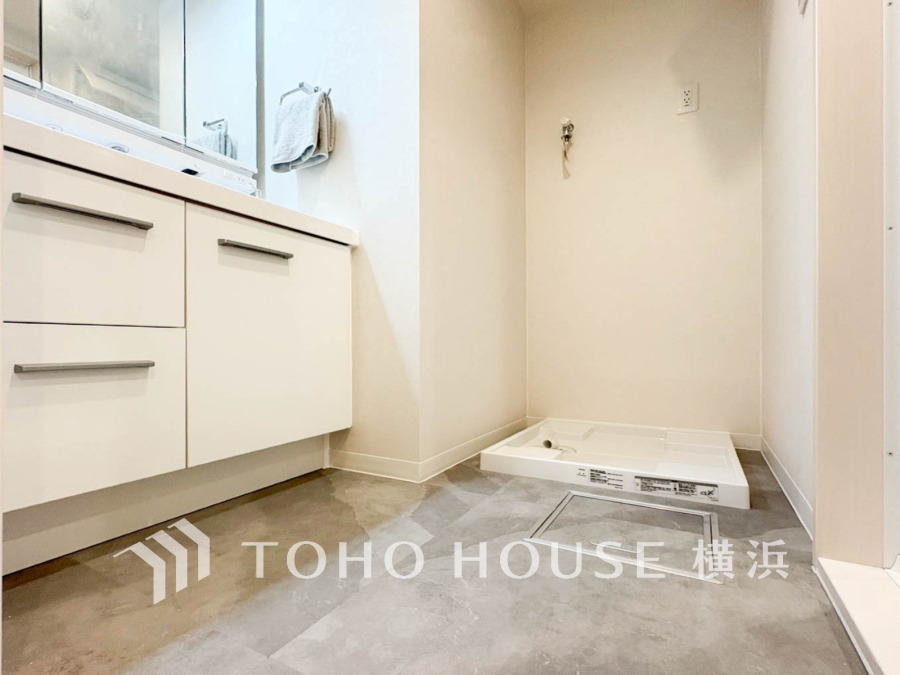 一日の始まりと終わりを心地よく演出してくれる、多彩な機能が備えられたパウダールーム。心地よいリフレッシュ空間です。