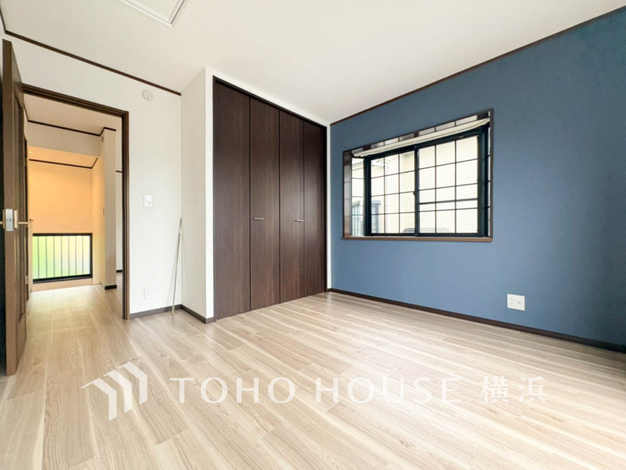 穏やかな寛ぎを届ける上質仕様のゆとりあるお部屋。自分時間を充実させながら心豊かにできるプライベート空間。