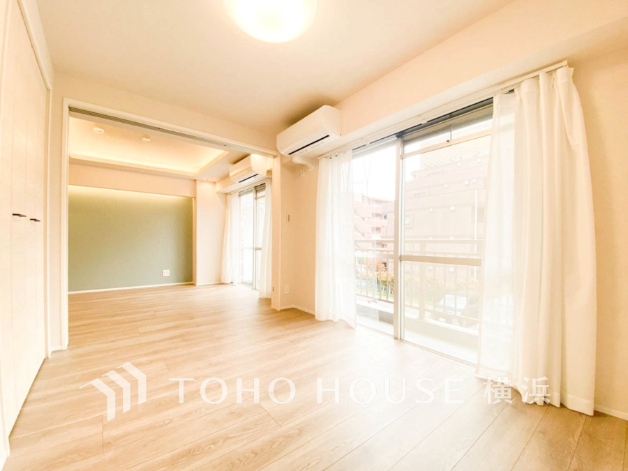 一日の中で多くの時間を過ごすことになる住まいだからこそ、いつも穏やかな空間であるように心掛けています。構成する建材などへの配慮が、住まう方の健康を守ります。