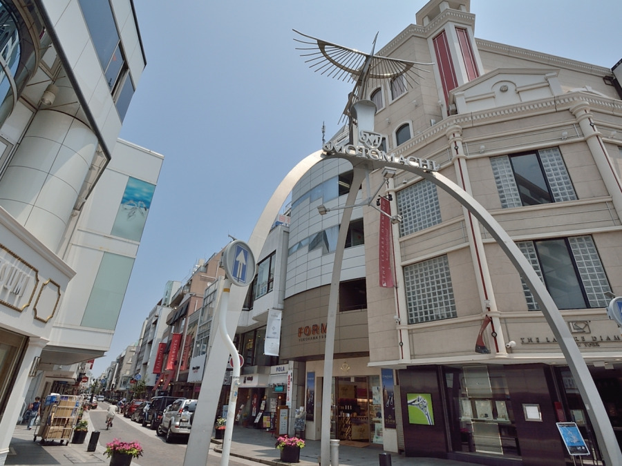 元町商店街　約350ｍ