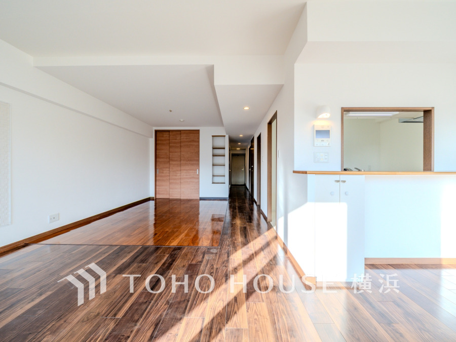 上質な時間を育む暮らしのメインステージ。寛ぎとコミュニケーションを育む居心地のよい場所。