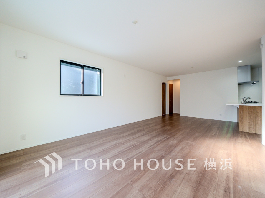 和やかで洗練された空間の演出。寛ぎとコミュニケーションを育む居心地のよい場所。