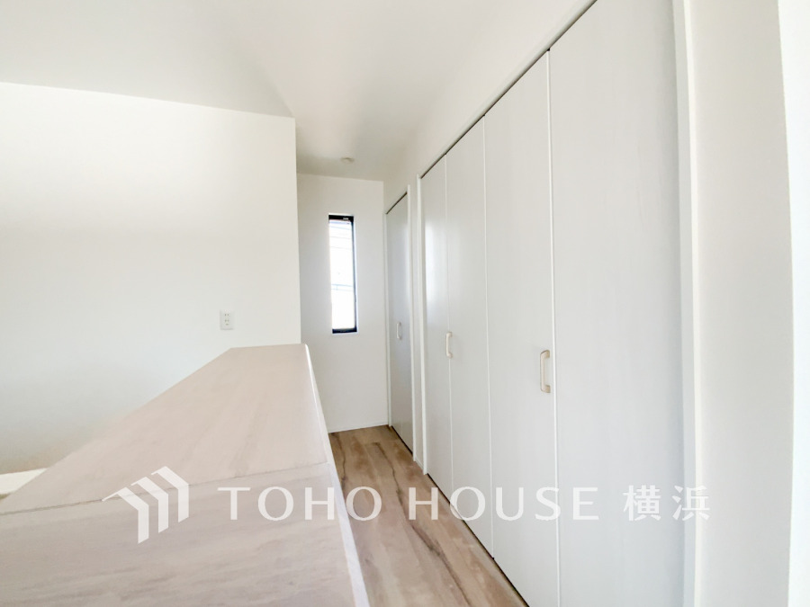 暮らし心地を大きく左右する収納を、適材適所に配置し使い勝手を考慮しました。空間を余すところなく有効利用した収納は生活空間をより上質なものにしてくれるでしょう。