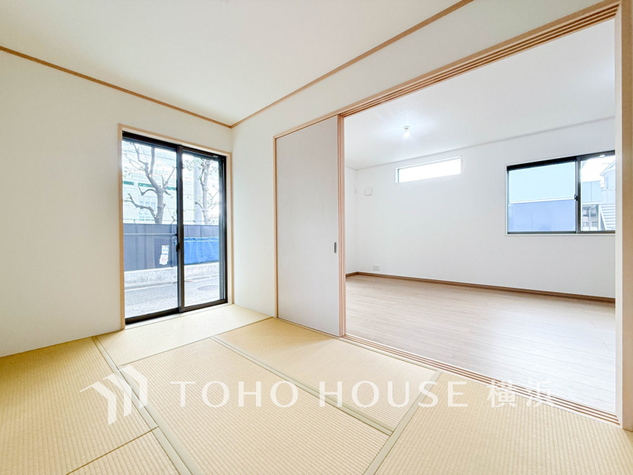 家族団らんのできる和の空間。お客様のおもてなしにも良さそうです。畳の香りに癒され、和の空間を感じることのできる落ち着きある一部屋です。