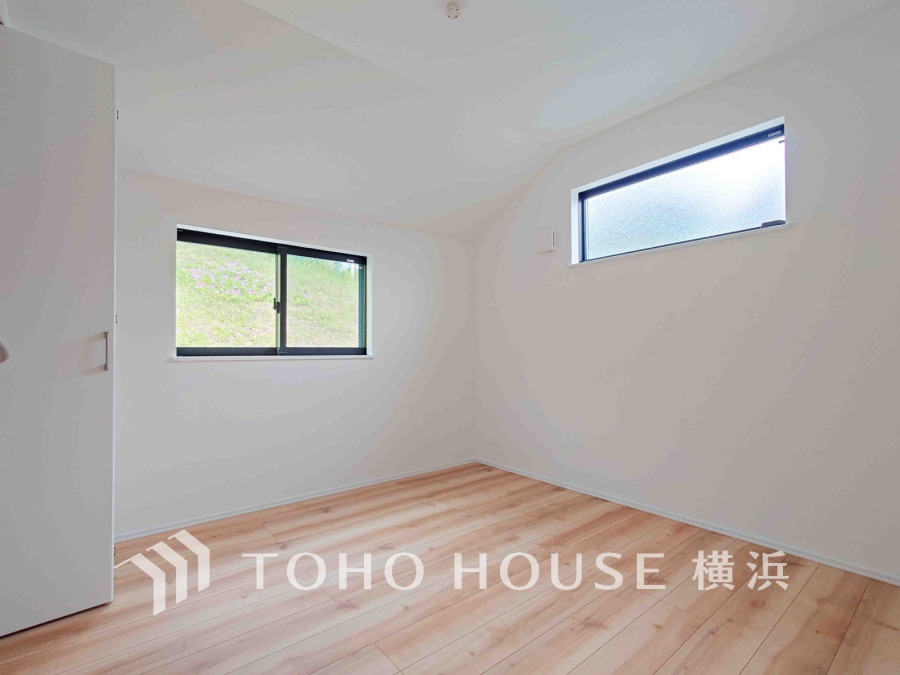 穏やかな寛ぎを届ける上質仕様のゆとりあるお部屋。自分時間を充実させながら心豊かにできるプライベート空間。