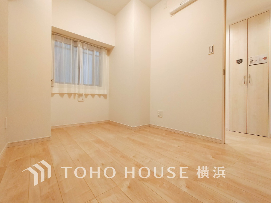 1日の疲れを癒し、心地よく寛げるようゆったりとした広さを確保しています。プライベートタイムをより優雅に穏やかに…。落ち着いた雰囲気を紡ぎます。