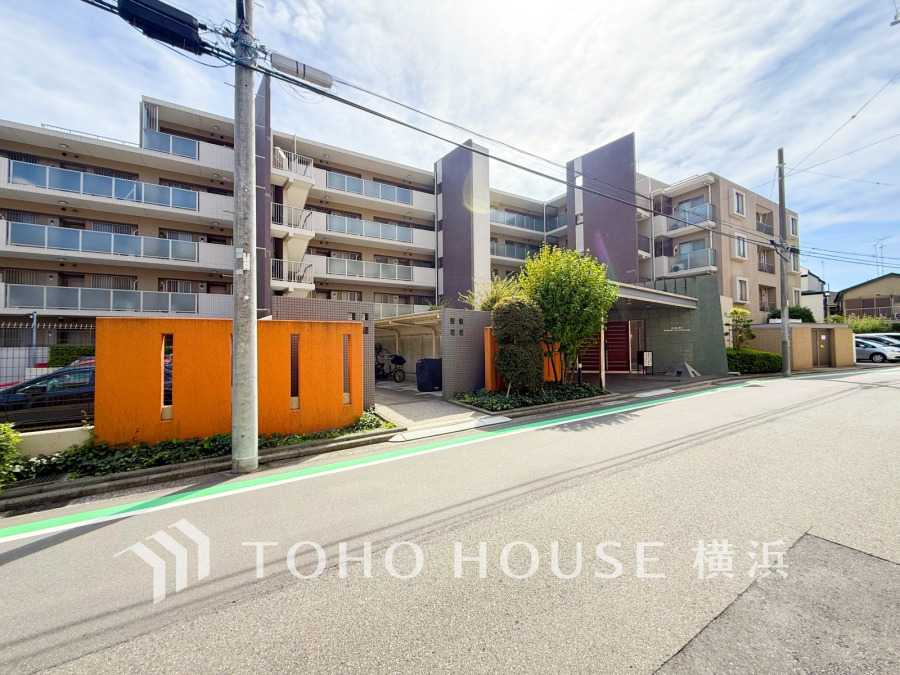 時間のゆとりと空間、爽やかな陽光がもたらす光と風を贅沢なまでに感じる暮らしが始まります。
